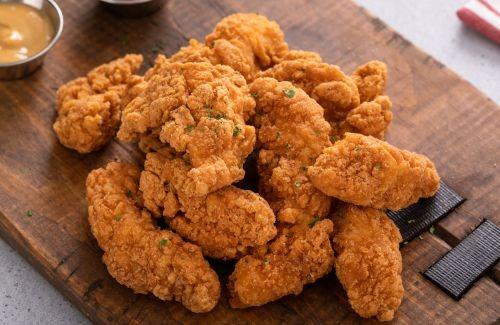 Crispy chicken tenders from Calhoun's, a popular Gatlinburg restaurant known for Southern comfort food