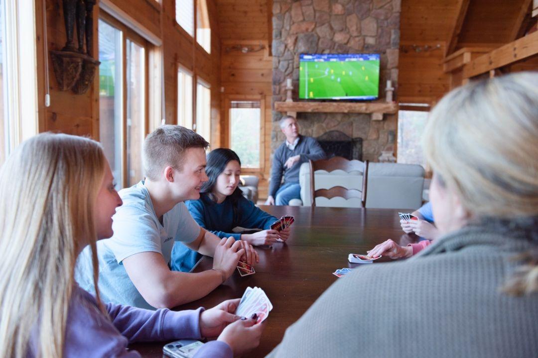 There are many types of Gatlinburg cabins, including luxury cabins, family-friendly cabins, romantic cabins, and pet-friendly cabins.